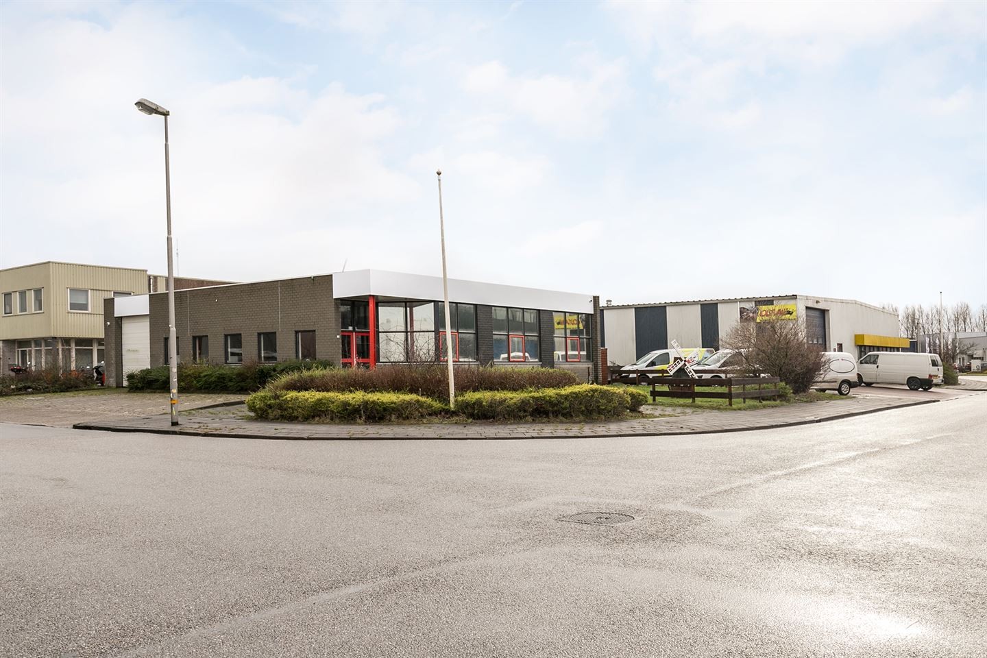 Apolloweg 12 in Leeuwarden Bedrijfsruimte huren