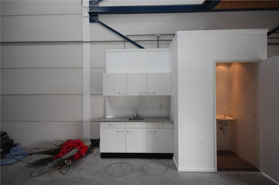 Kompasstraat 32 F Capelle aan den ijssel Bedrijfsruimte huren