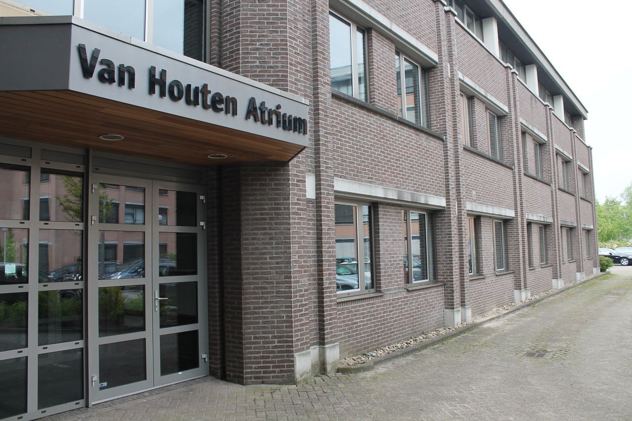 van Houten Industriepark 21 A Weesp Kantoor huren