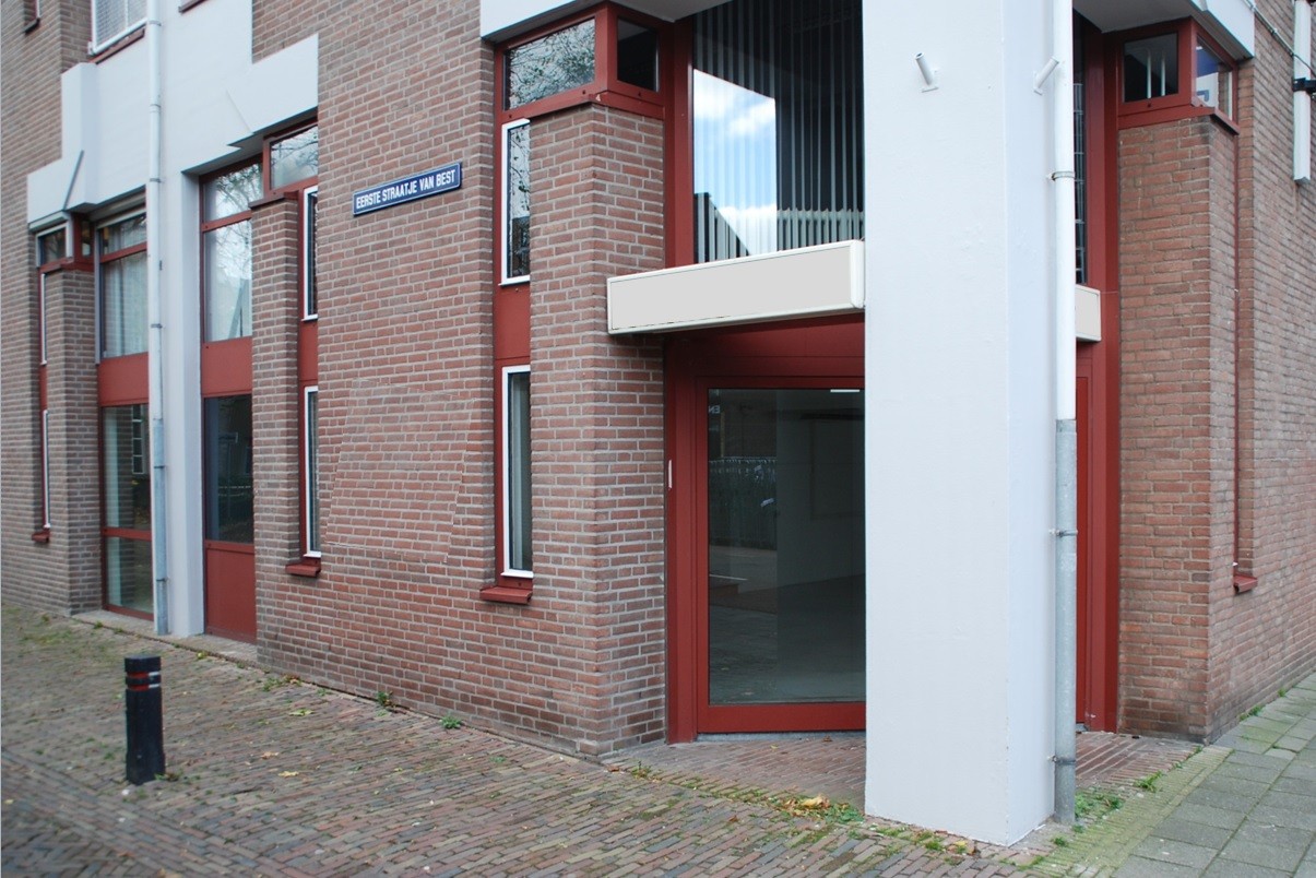 Pastoor de Kroonstraat 42a in Den