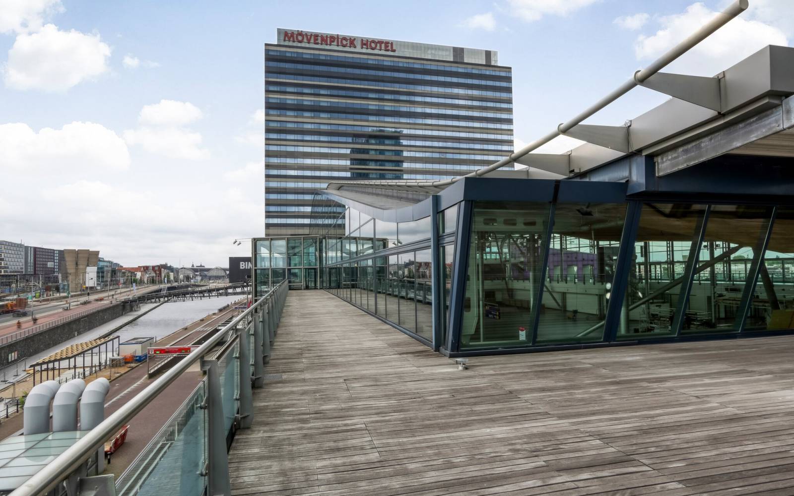 Piet Heinkade 27 Amsterdam Kantoor huren