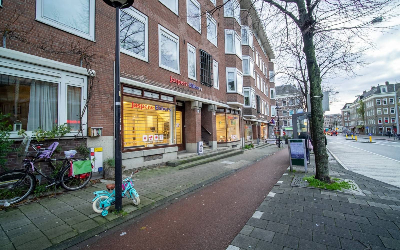 Tweede Hugo de Grootstraat, Amsterdam, Nederland EHR Tweede Hugo de Grootstraat, Amsterdam, Nederland EHR