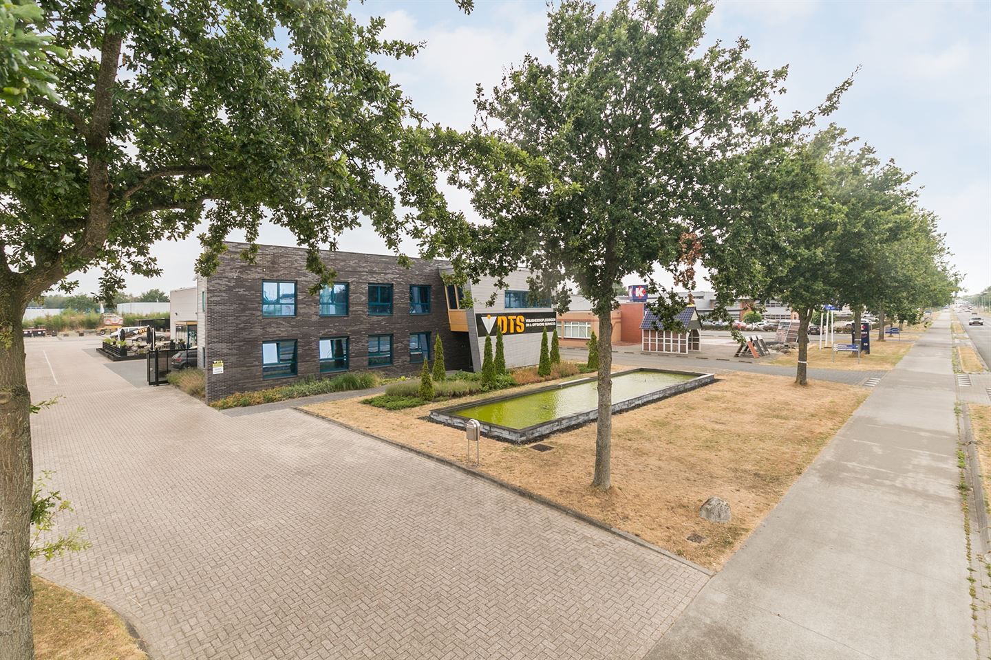 Phileas Foggstraat 52 Emmen Kantoor huren