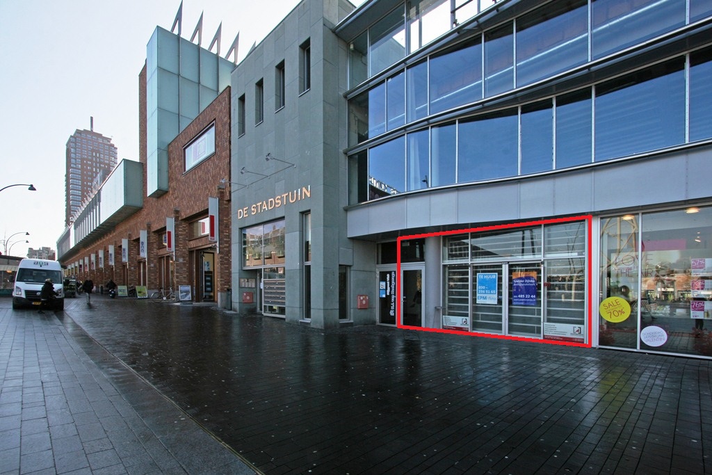 H.J. van Heekplein 82 in Enschede