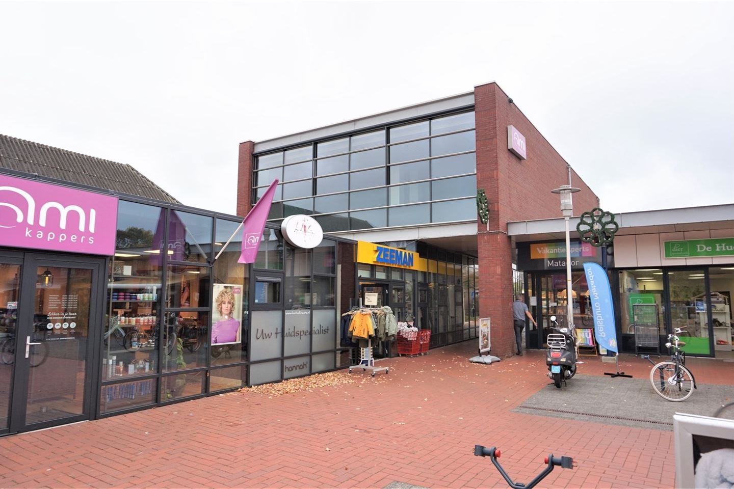 De Bongerd 4 Doetinchem de Bongerd 79 b in Doetinchem - Winkelruimte huren