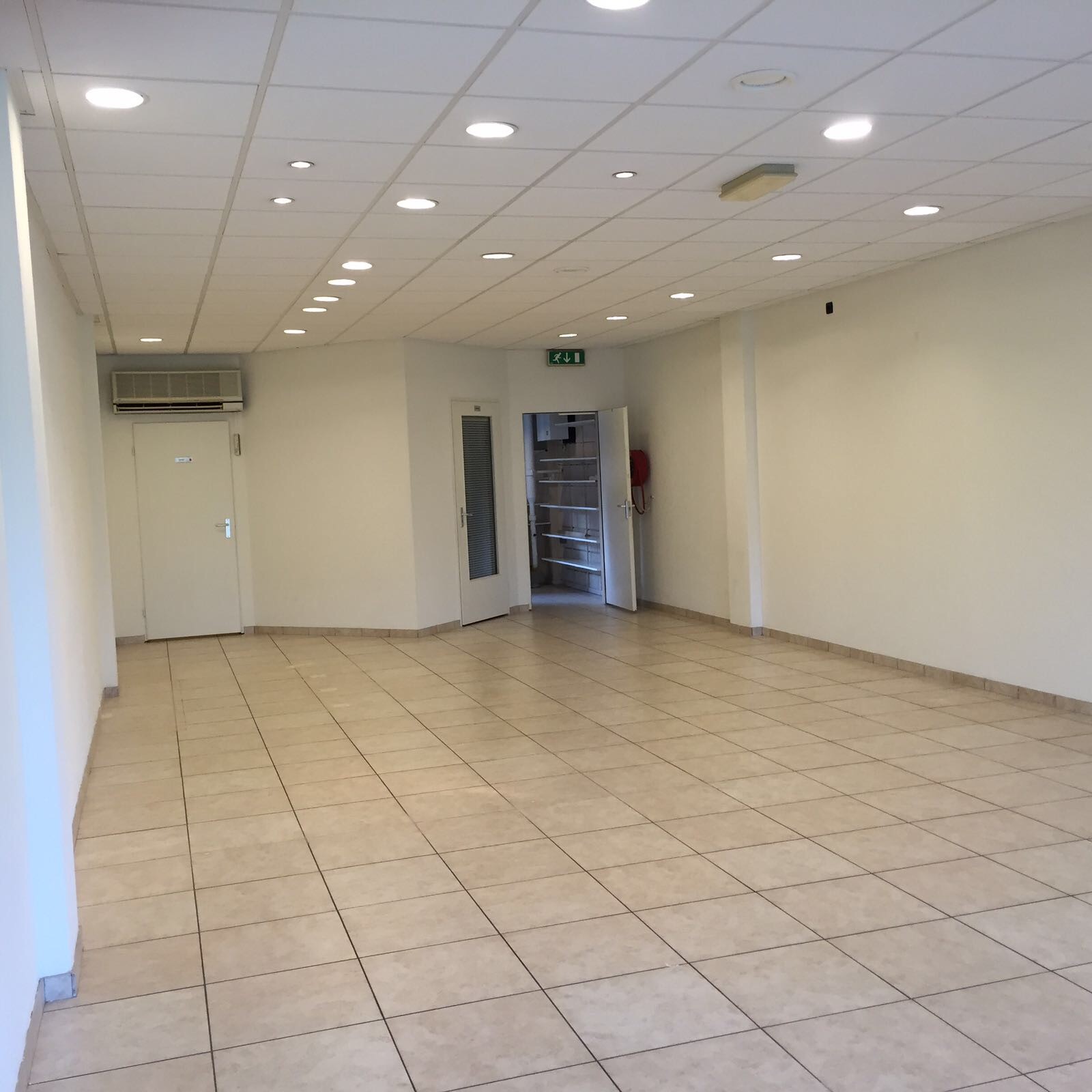 Struytse Hoeck 9 in Hellevoetsluis Winkelruimte kopen